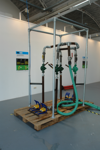Human power generator compressed air water under pressure